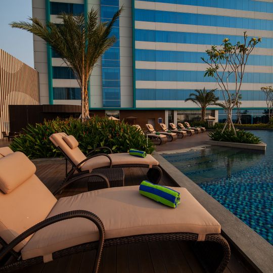 Avenzel Hotel And Convention Cibubur