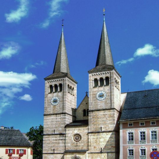 Collegiate Church of St. Peter and St. John the Baptist