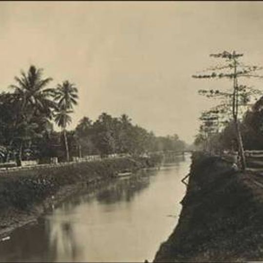 Gunung Sahari Selatan