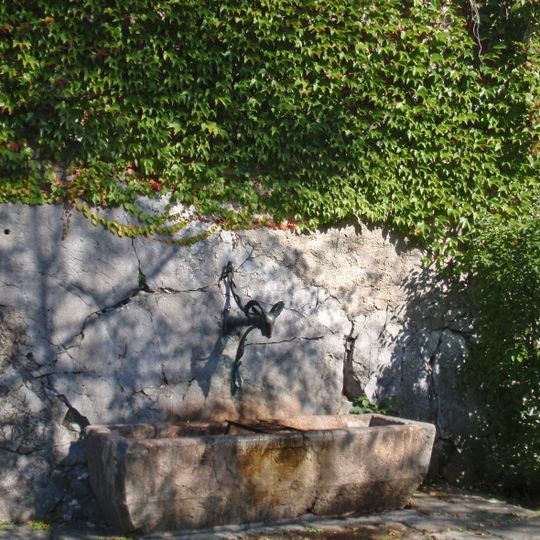 Dorfbrunnen bei der Filialkirche
