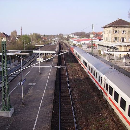 Station building at Weißenburg station