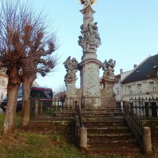 Sloup se sousoším Nanebevzetí Panny Marie