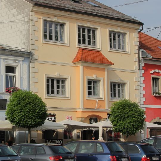 Bürgerhaus Hauptplatz 12