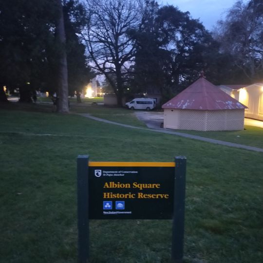 Albion Square Historic Area