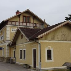 Station building Sitzenberg-Reidling