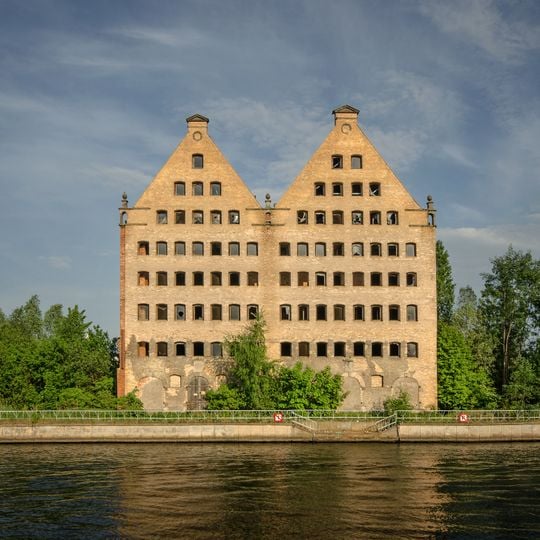 Spichrz DĘBOWY ROŻEK