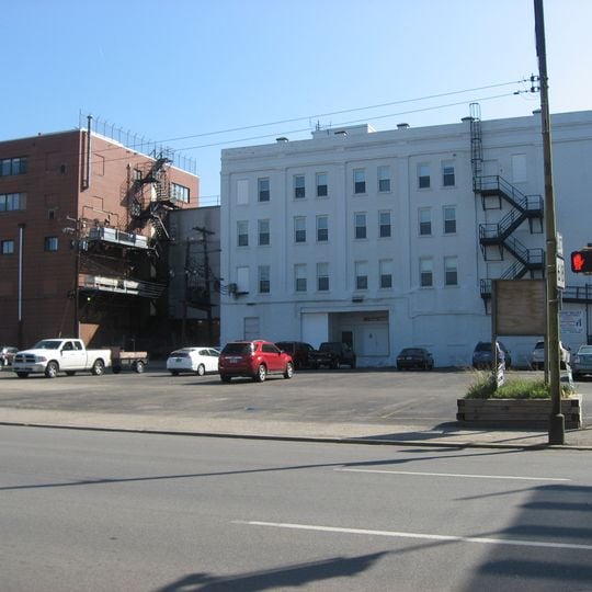 Peter G. Van Winkle House