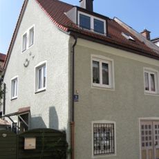 Zweigeschossiges Kleinhaus