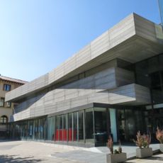 Biblioteca Lambert Mata