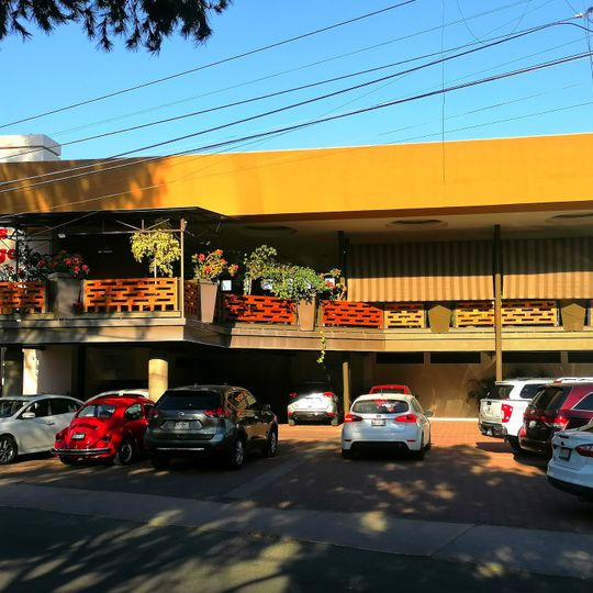 Karnes en Su Jugo