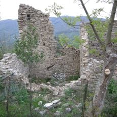 Resti del Castello di Monsummano Alto