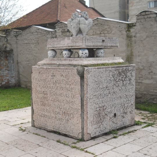 Tombeau de la famille Chenazy