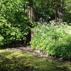 Huis te Hemmen, smeedijzeren hek