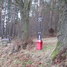 Kříž západně od Býšova