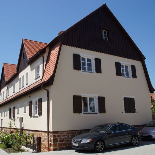 Mehrfamilienwohnhaus für die städtische Kleinsiedlung Schwabelweis