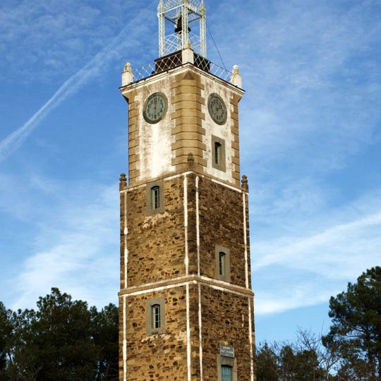 Conjunto histórico de Santiago Millas