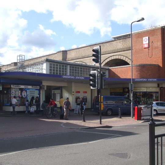 Greenford station