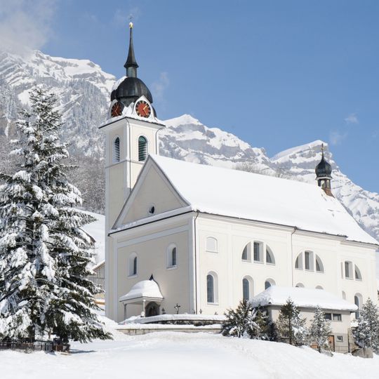 Katholische Pfarrkirche St. Sigismund und Walpurga