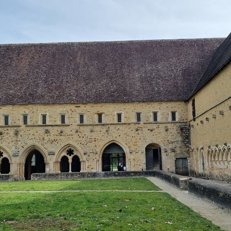Abbaye Royale de l'Épau