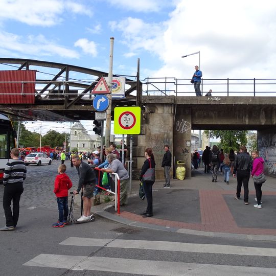 Railway bridge over Dukelských hrdinů street