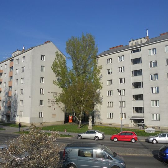 Dr.-Ellenbogen-Hof