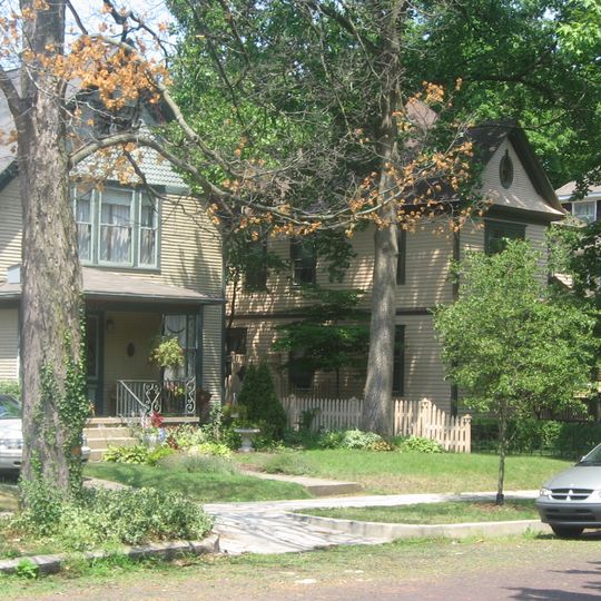 Chapin Park Historic District