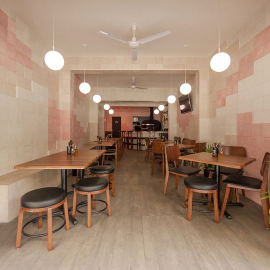 Rut Marut-Pizza Joint