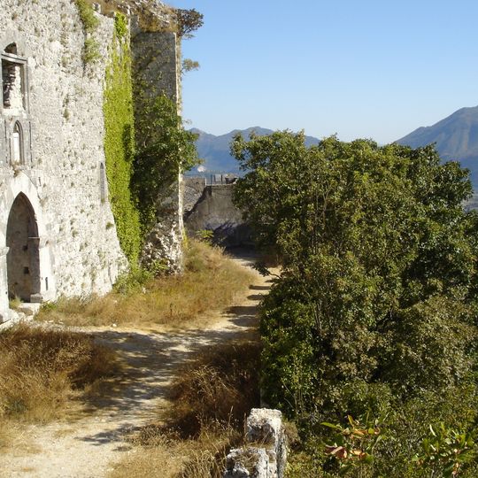 Cantelmo Castle