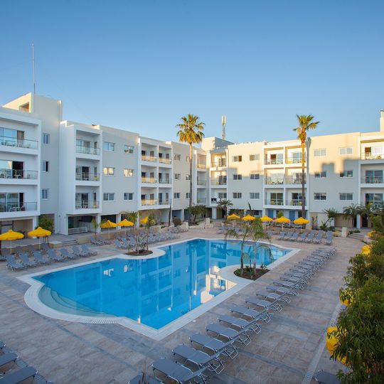 Mayfair Gardens Hotel