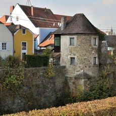 Bürgerhaus und Wehrturm