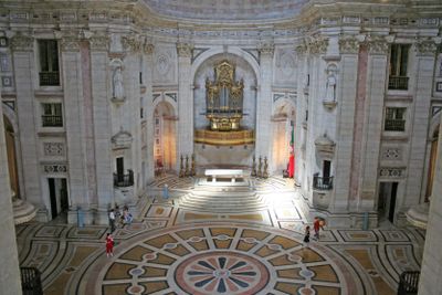 Interior 2