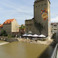 Zespół młyna trójkołowego