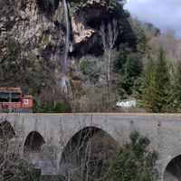 Saint-Julien-de-la-Nef