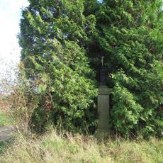 Kříž na rozcestí severně od České Doubravice