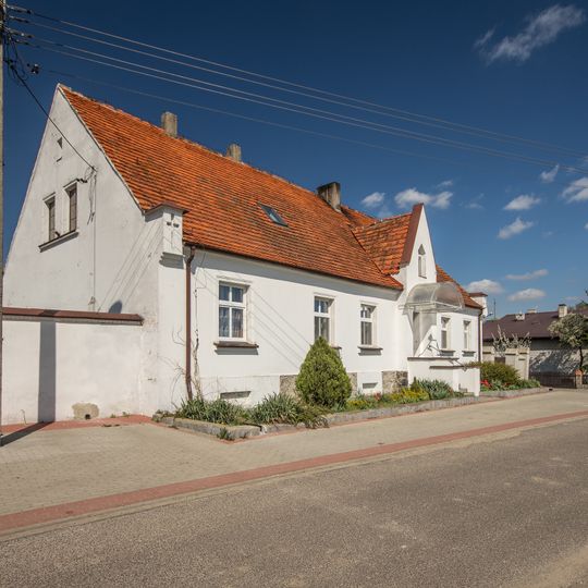 Klasztor, ob. plebania, XV/XVI