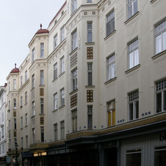 Servitengasse 10, Vienna