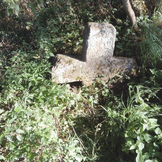 Smírčí kříž u cesty severně od Bílých Poličan