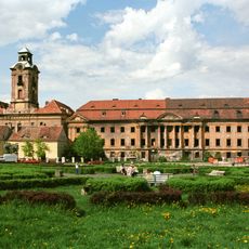 Kompleks zamkowo-pałacowy w Żarach