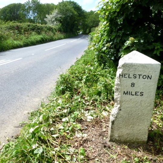 Milestone, Trelanvean, E of lay-by, on same side