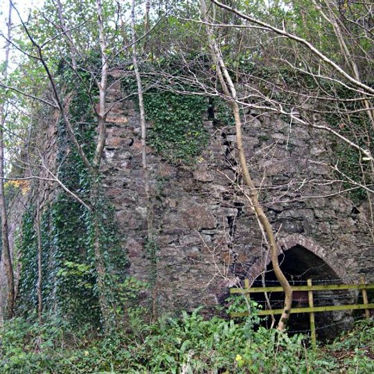 Limekilns 600 Metres To North Of Watergate