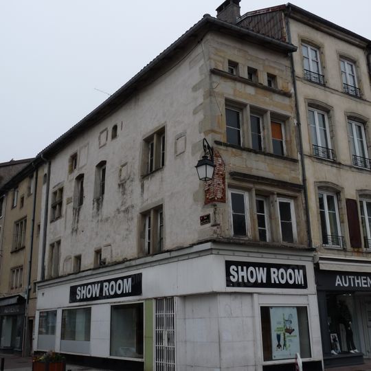 Maison, 1 place des Vosges, 15 rue du 170e-RI