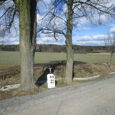 Křížový kámen severně od Dražně