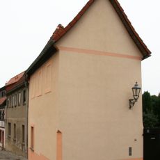 Wohnhaus in halboffener Bebauung