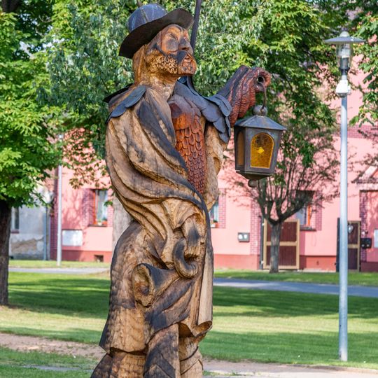 Socha ponocného v Lužné u Rakovníka