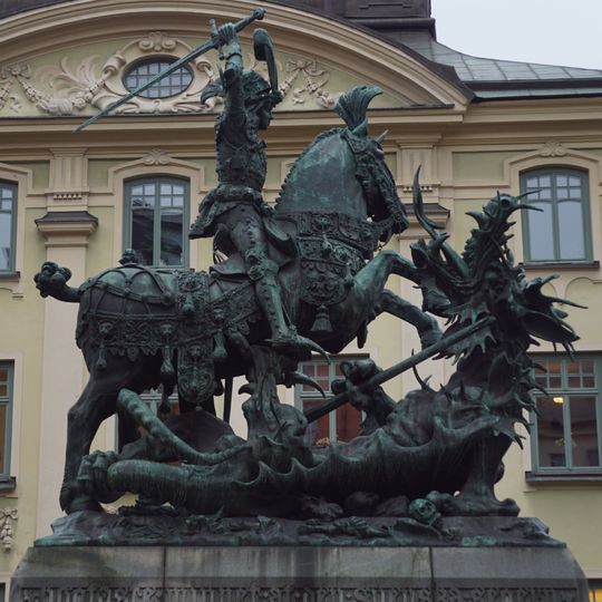 Saint George and the Dragon replica at Köpmantorget