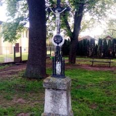 Cross at the crossroads of Lidická and J. B. Foerstera