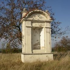 Kaplička v Dobrovízi