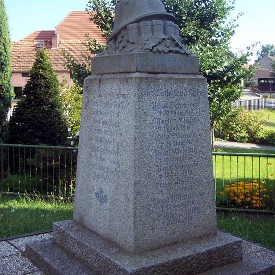 Krieger-Denkmal Dobra, Am Dobrabach 4