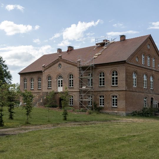 Hessenburg Manor