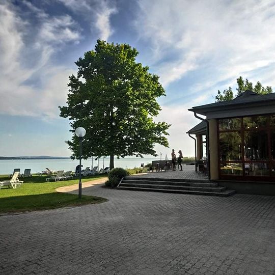 Club Tihany Resort